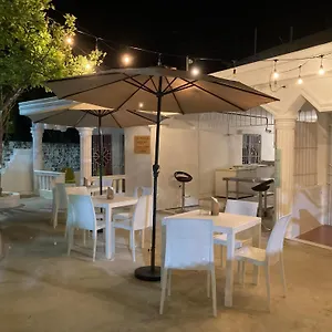 https://hostel-el-hoyo.comcaribbean.com