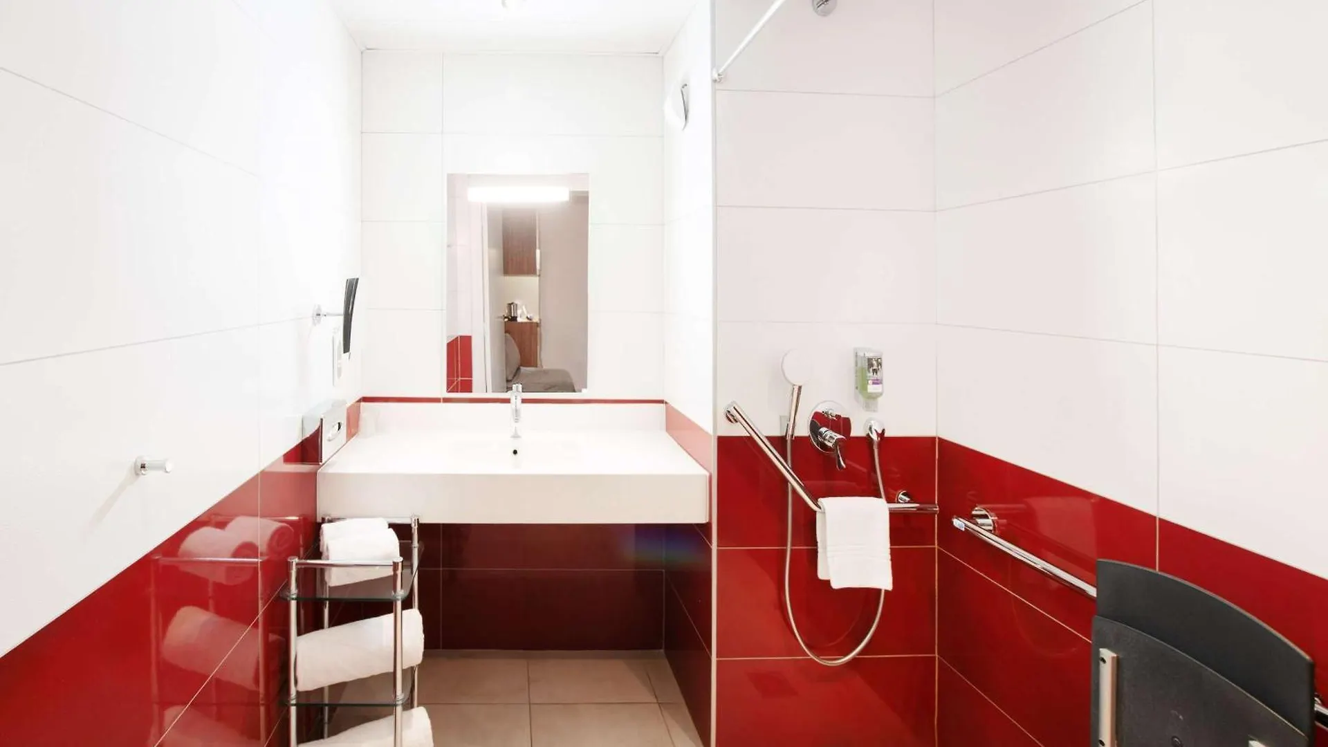 Mercure Lyon Centre Plaza Republique 4*,