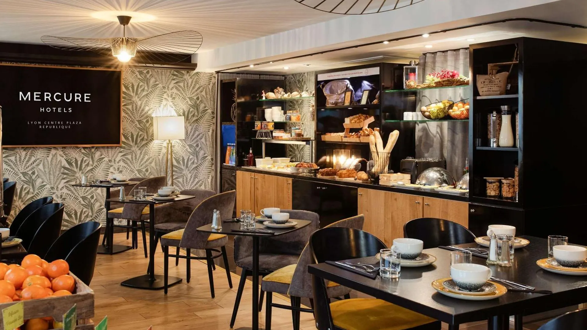 **** Hotel Mercure Lyon Centre Plaza Republique Francja
