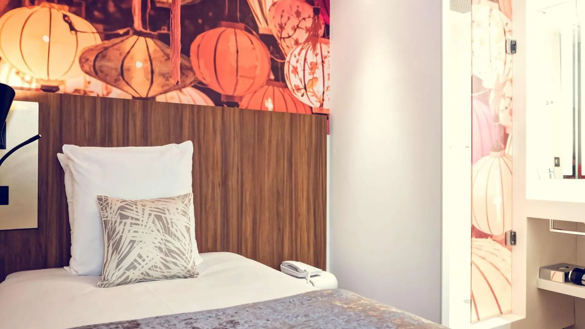 Mercure Lyon Centre Plaza Republique Hotel