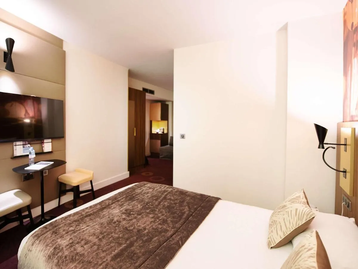 Mercure Lyon Centre Plaza République 4*,  Francia
